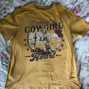 Womens cowgirl t-shitt